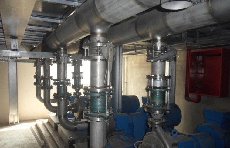 新躍波紋補償器安裝于寧波成泰鋁業